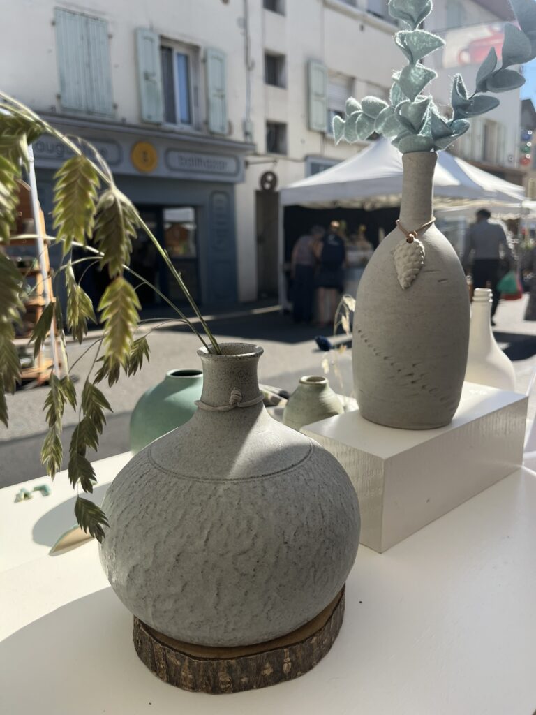 bouteilles en grès, émail de cendres