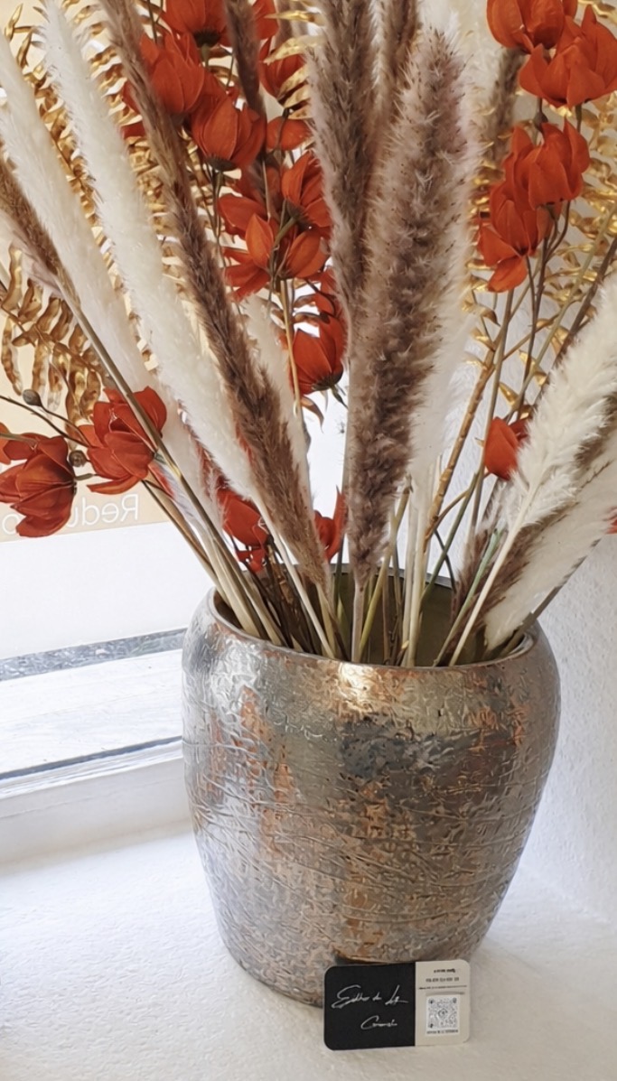 vase brun doré sur commande